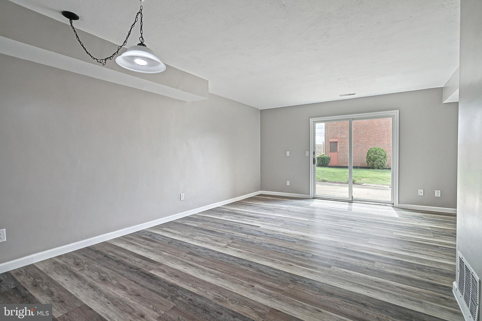 754 Colony Drive York, PA 17404 - Photo 11 of 24