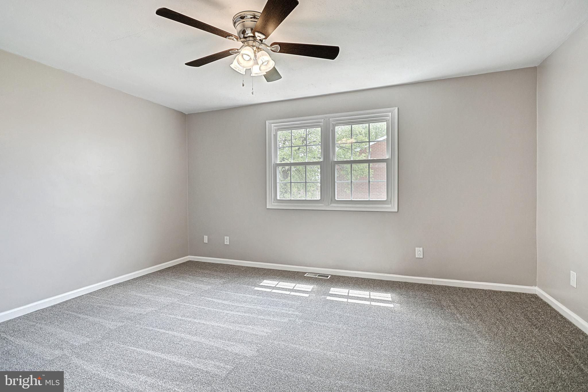 754 Colony Drive York, PA 17404 - Photo 16 of 24