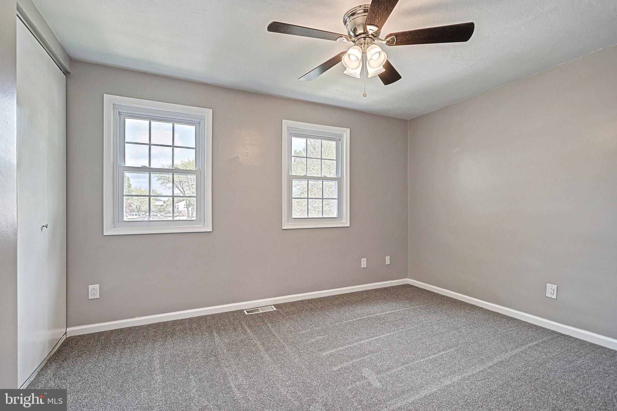 754 Colony Drive York, PA 17404 - Photo 20 of 24