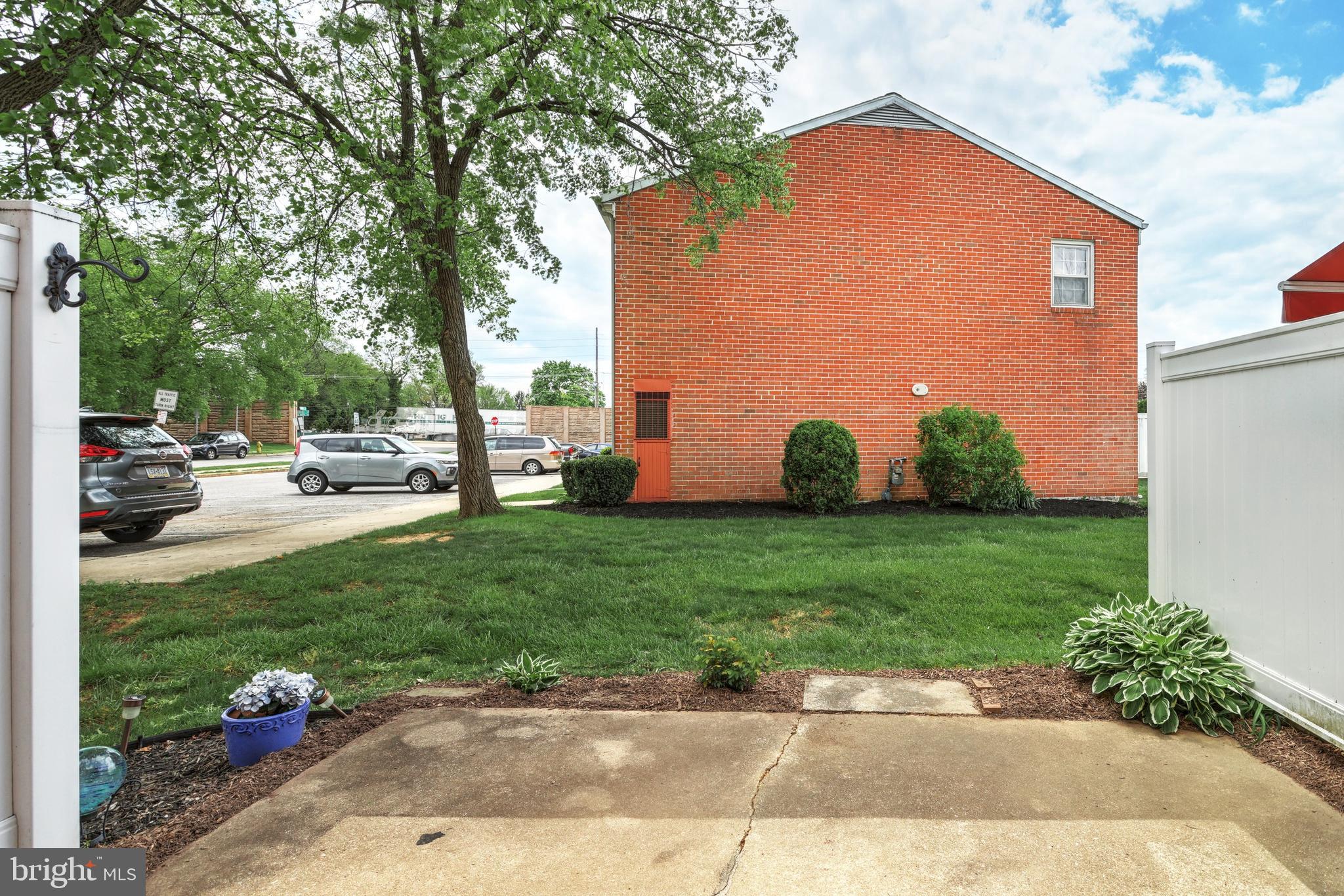 754 Colony Drive York, PA 17404 - Photo 22 of 24