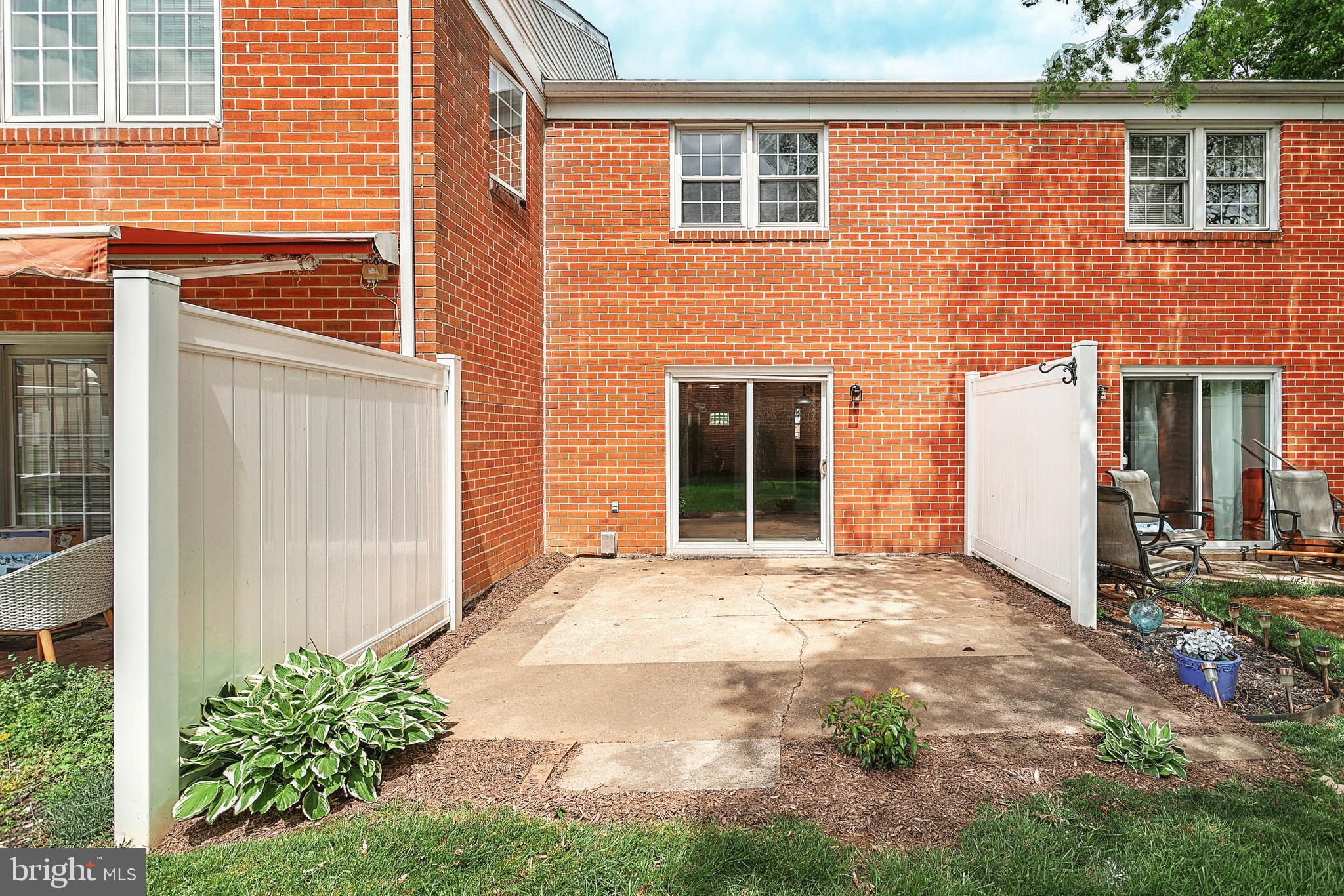 754 Colony Drive York, PA 17404 - Photo 5 of 24