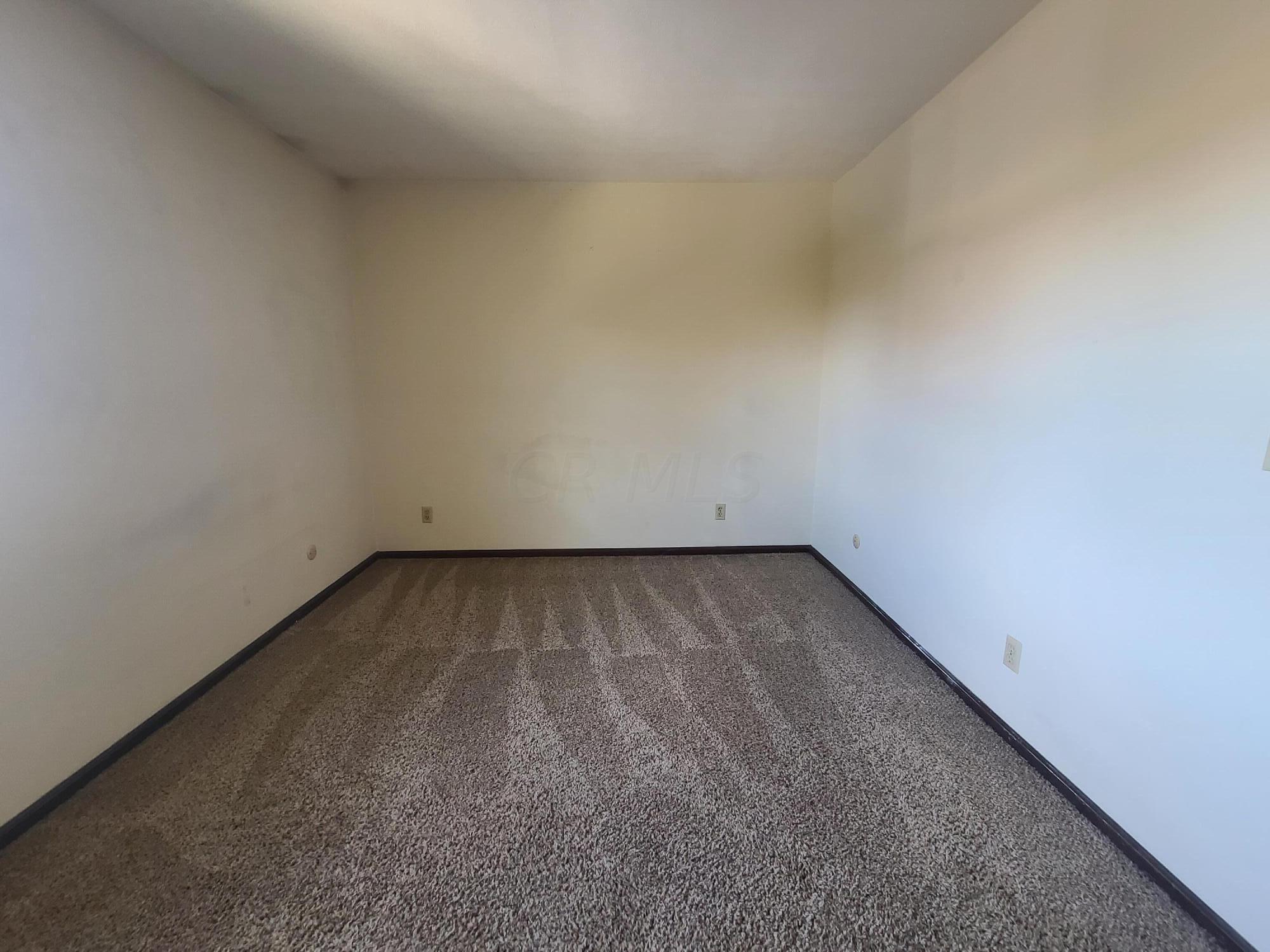 5013 Godown Road, Unit E Columbus, OH 43220 - Photo 14 of 24 20211129_124145