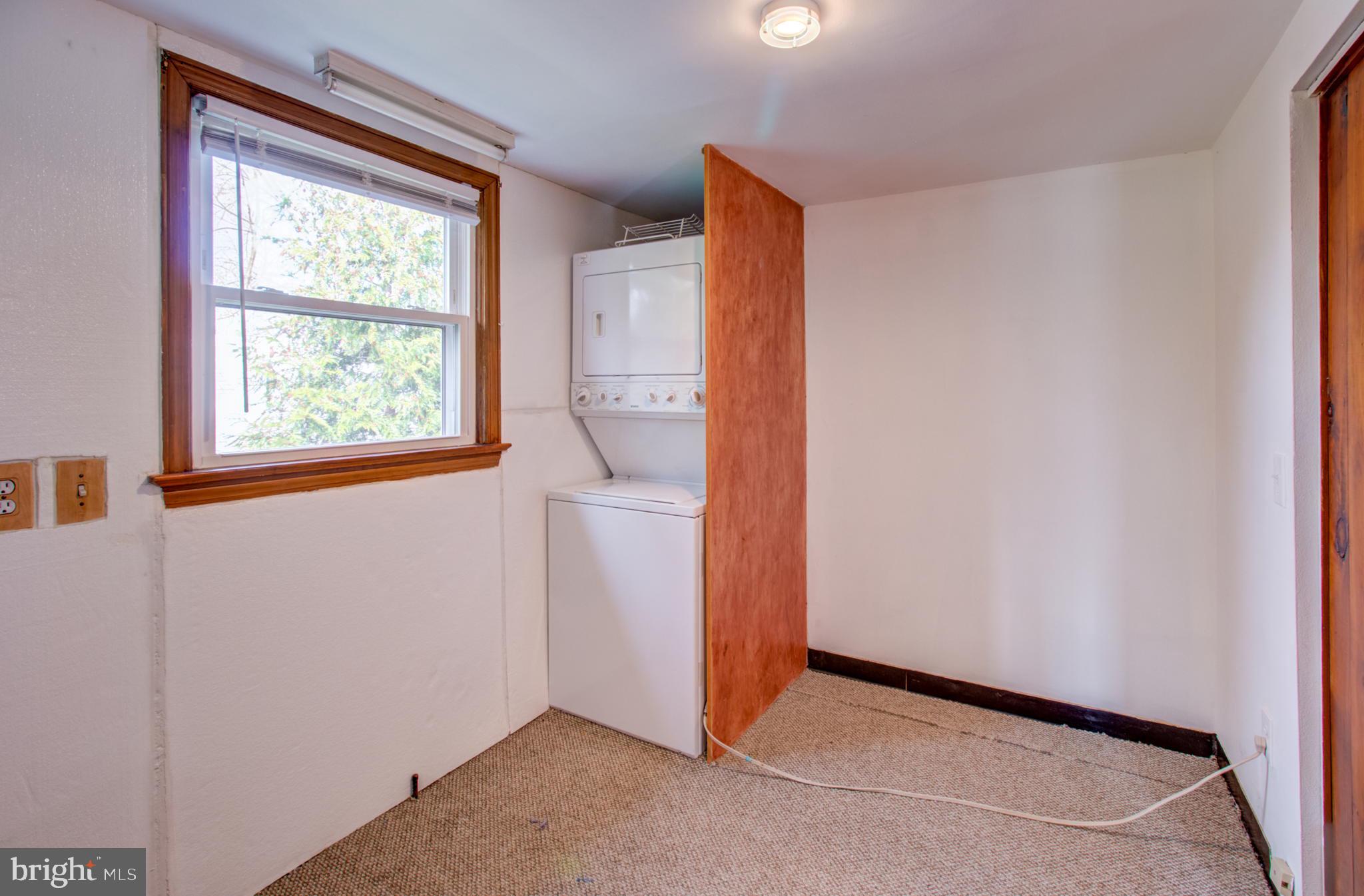 955 Alexander Road Princeton Junction, NJ 08550 - Photo 25 of 38 3 Bedroom with Washer/Dryer