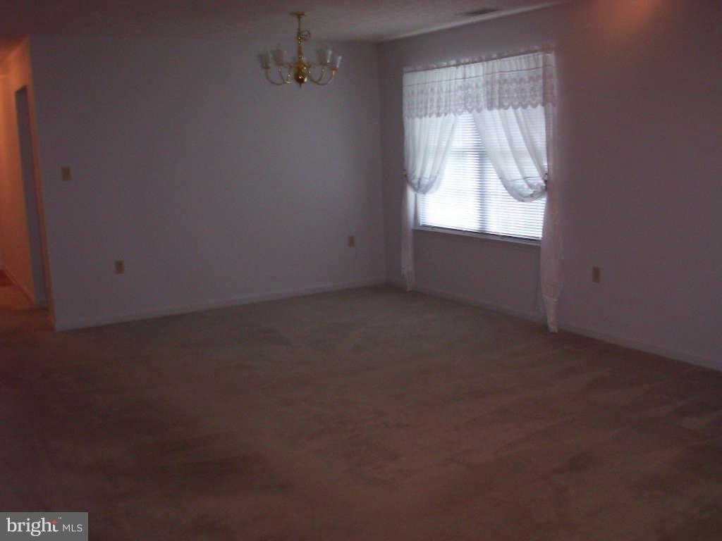 204 Ridgecrest Court Winchester, VA 22602 - Photo 5 of 13 Dining Room