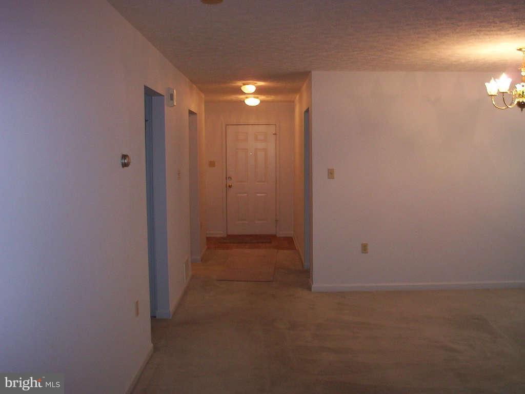 204 Ridgecrest Court Winchester, VA 22602 - Photo 8 of 13 Interior (General)