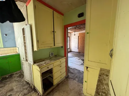 a view of an outdoor space