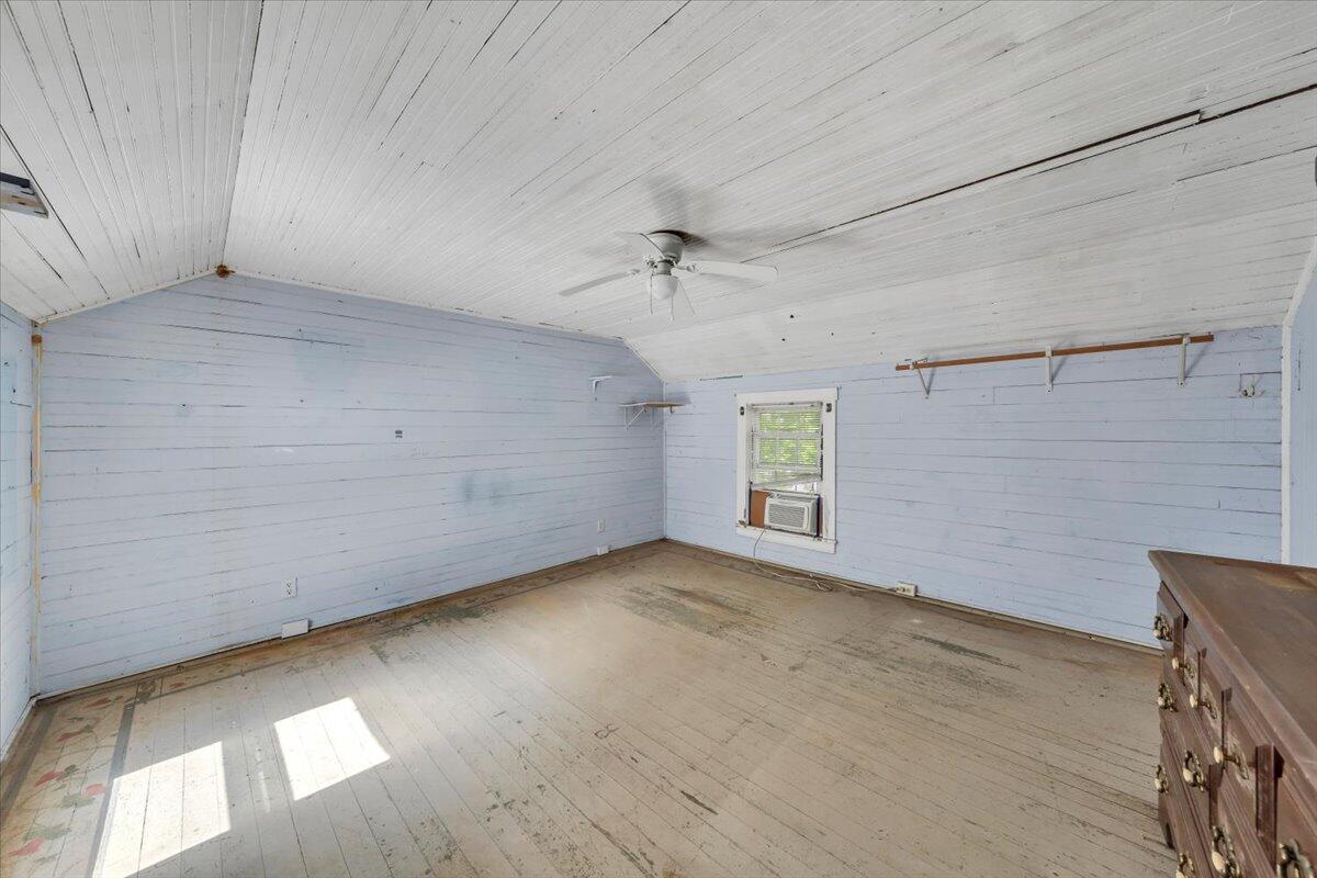 6624 Franklin Road Boones Mill, VA 24065 - Photo 26 of 57 26-MIB04771