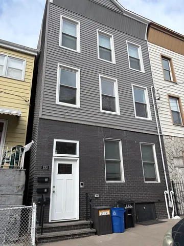 $3,500 | 223 Hancock Avenue, Unit 2, Jersey City, NJ 07307