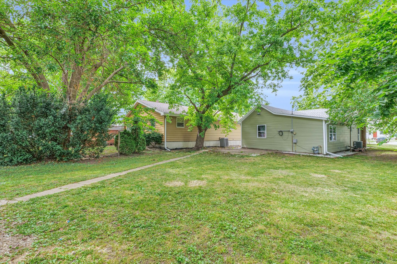 708 East Sangamon Avenue Rantoul, IL 61866 - Photo 24 of 28 Gallery Image 24