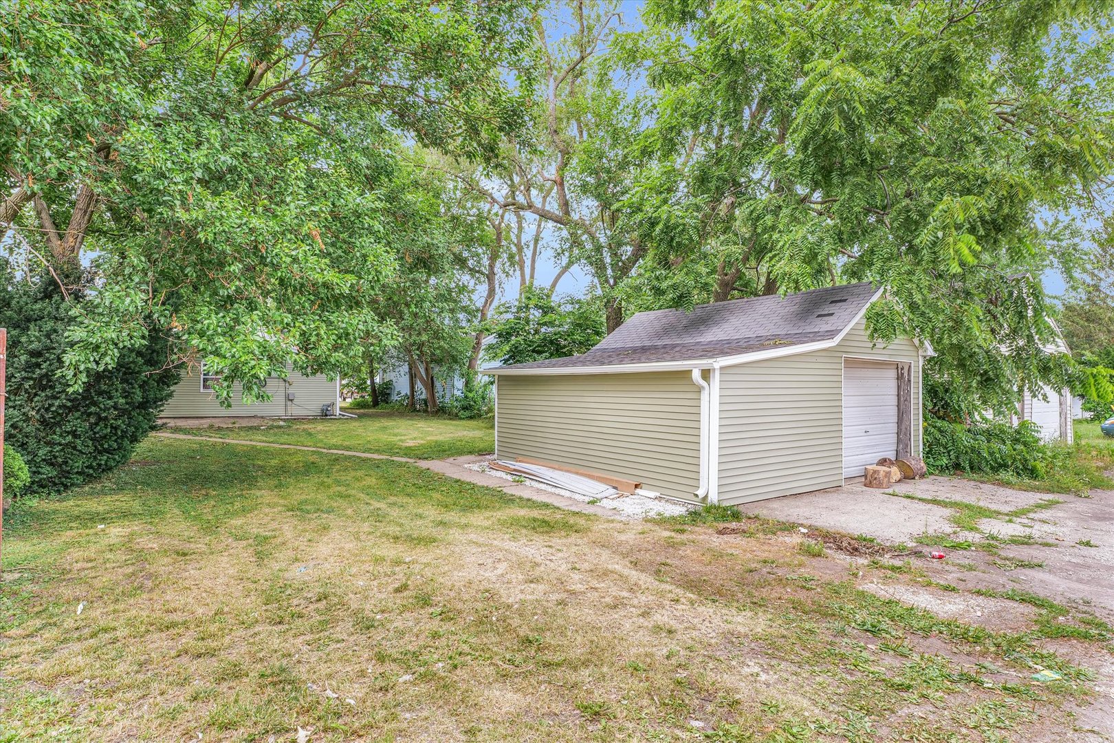 708 East Sangamon Avenue Rantoul, IL 61866 - Photo 27 of 28 Gallery Image 27