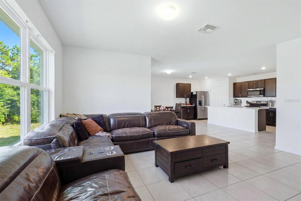 258 Rio De Janeiro Avenue Punta Gorda, FL 33983 - Photo 6 of 34