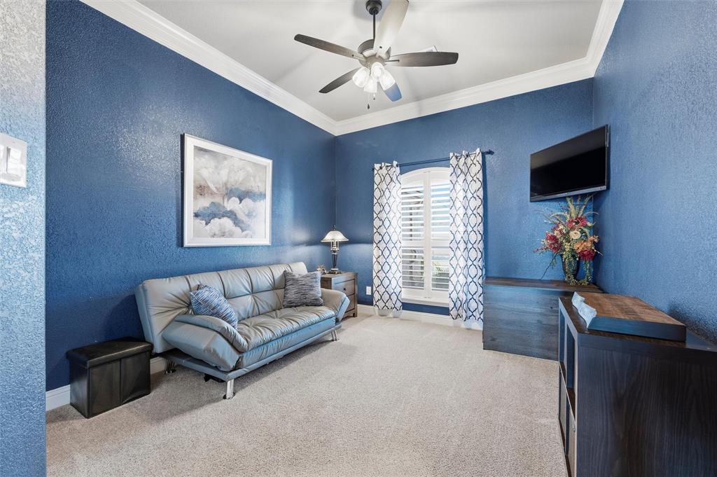 121 Bluff Ridge Court Paradise, TX 76073 - Photo 21 of 33 Front bedroom/office.