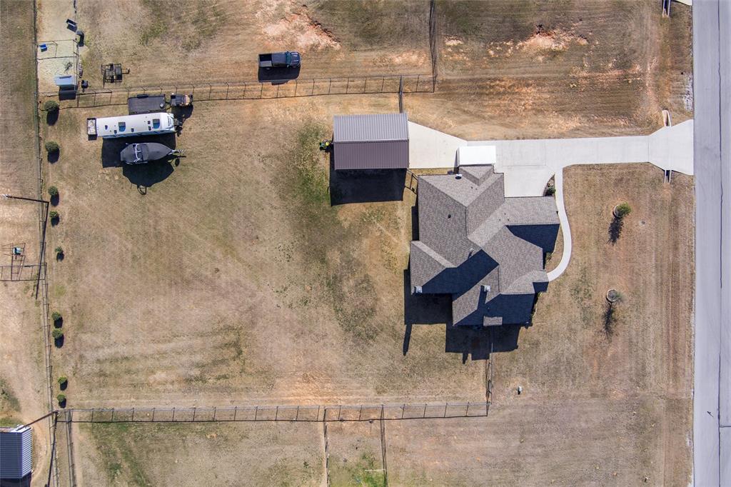 121 Bluff Ridge Court Paradise, TX 76073 - Photo 32 of 33 Drone / aerial view