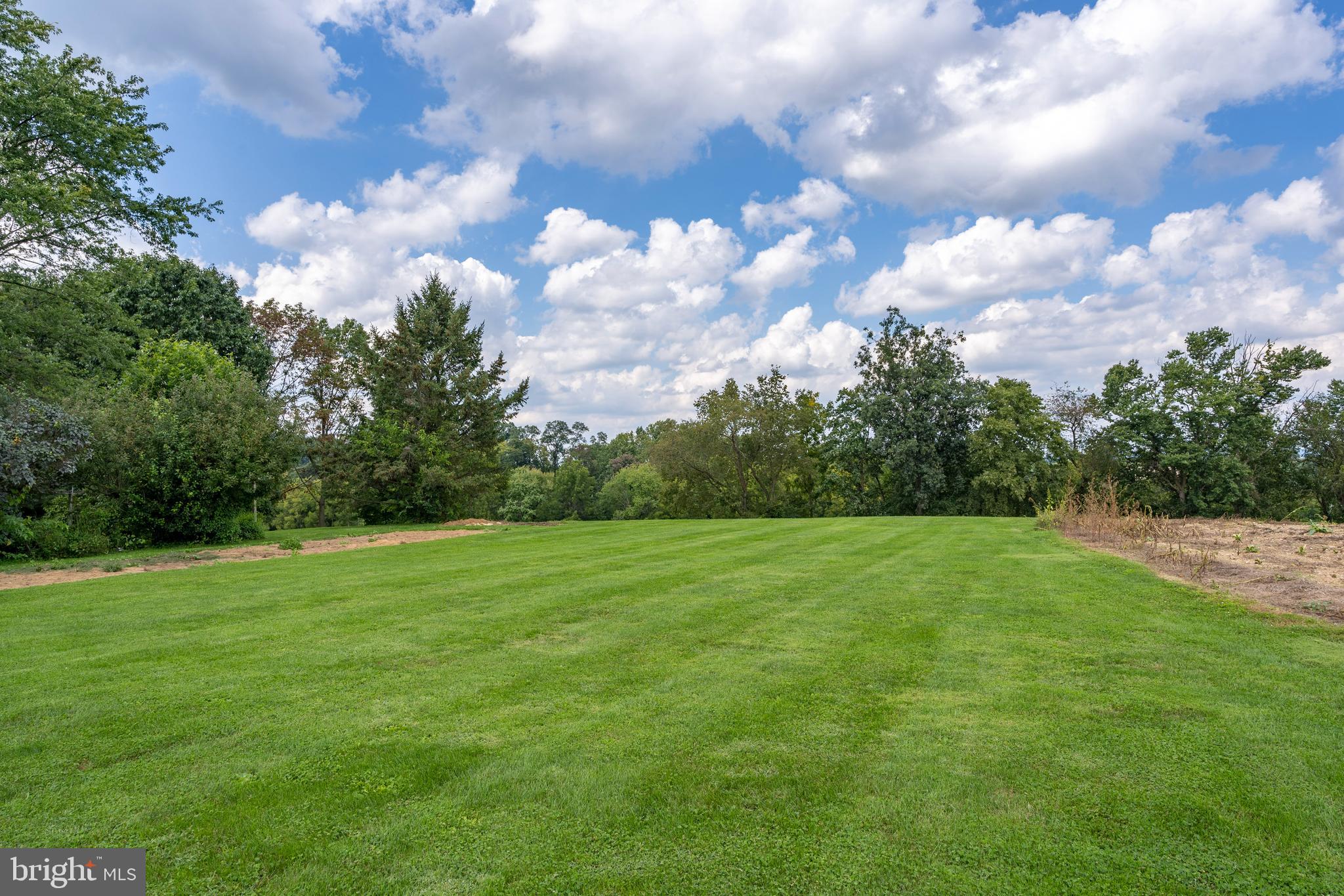 880 Hossler Road Manheim, PA 17545 - Photo 17 of 45