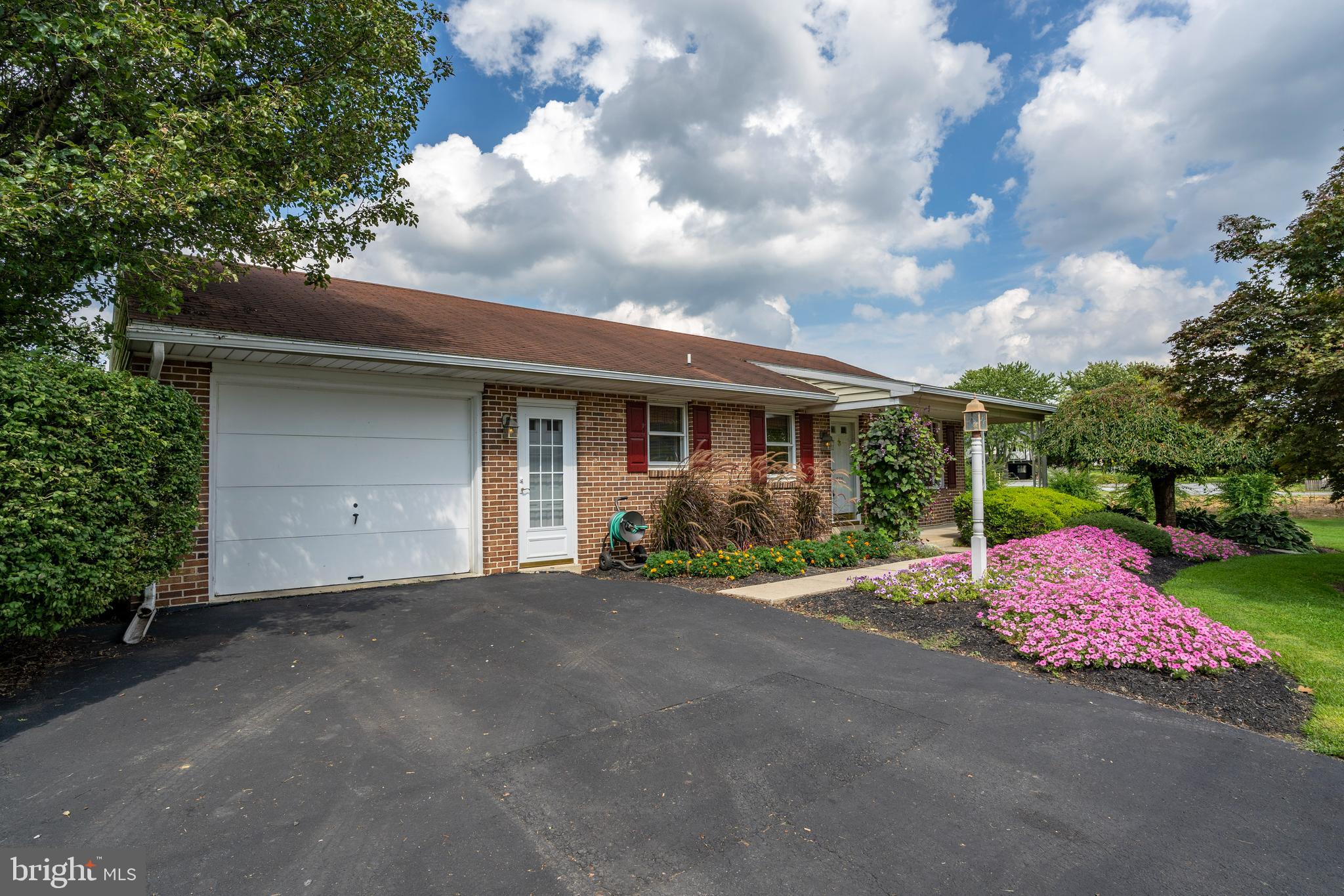 880 Hossler Road Manheim, PA 17545 - Photo 8 of 45