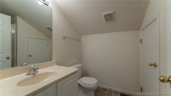 $320,000 | 316 Cedar Heights Drive, Unit 4C, Camdenton, MO 65020