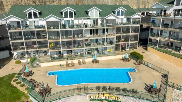 $320,000 | 316 Cedar Heights Drive, Unit 4C, Camdenton, MO 65020