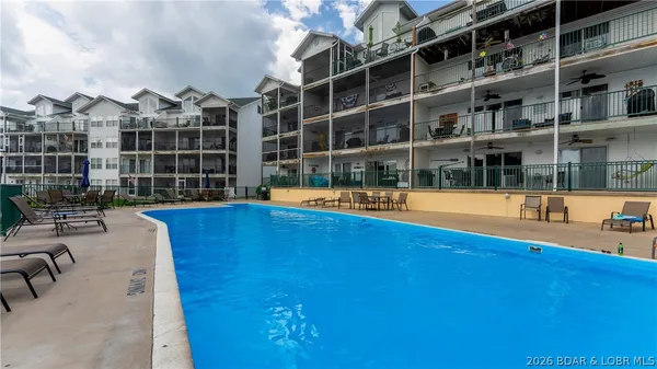 $320,000 | 316 Cedar Heights Drive, Unit 4C, Camdenton, MO 65020