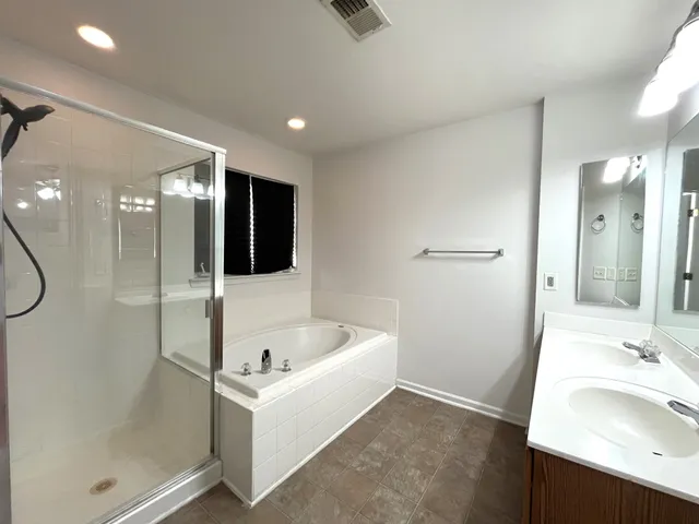 $1,750 | 5170 Hickory Hollow Parkway, Unit 246, Antioch, TN 37013