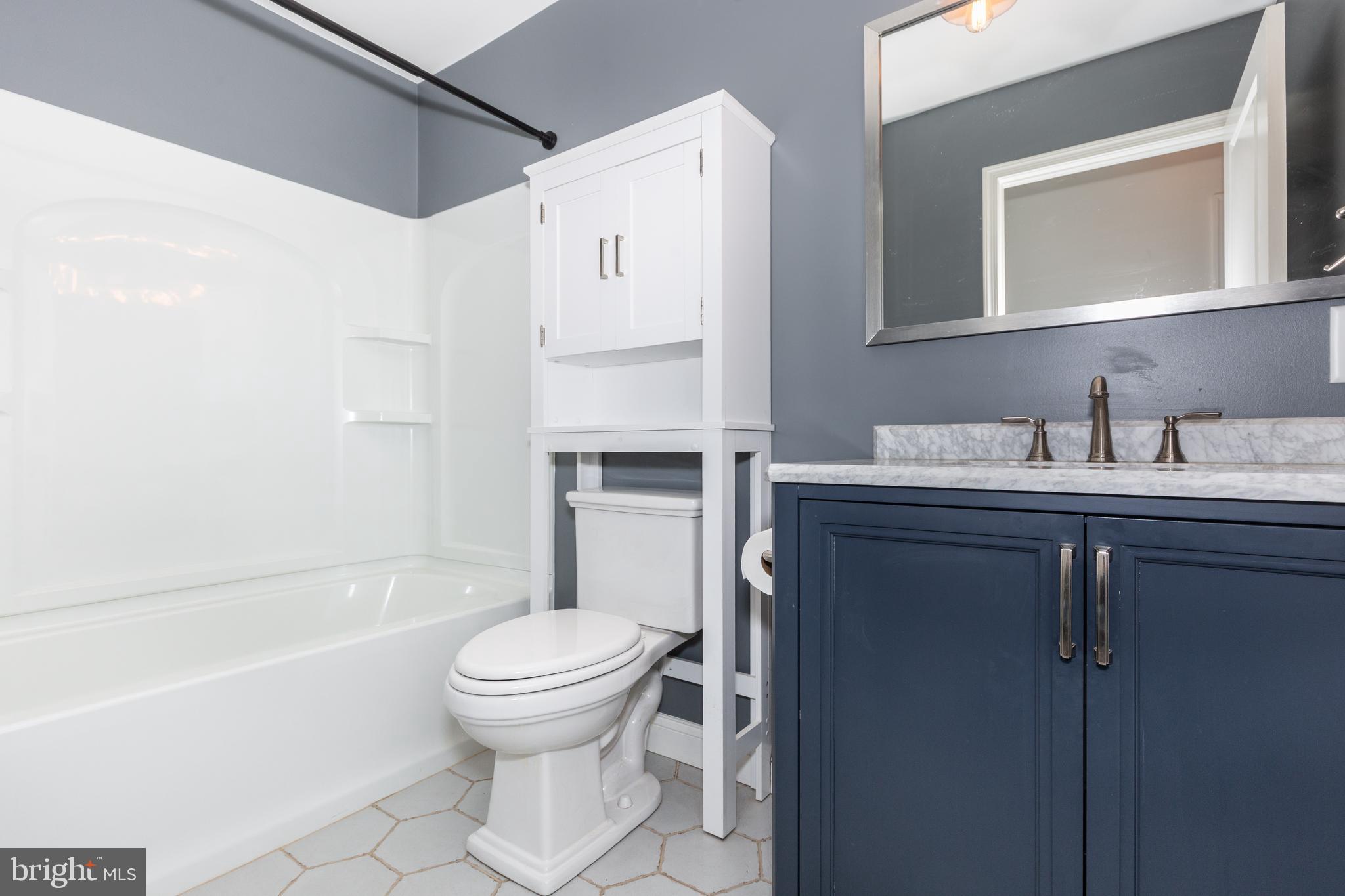 2670 Old Fort Schoolhouse Road Westminster, MD 21157 - Photo 28 of 55 Full Hall Bath