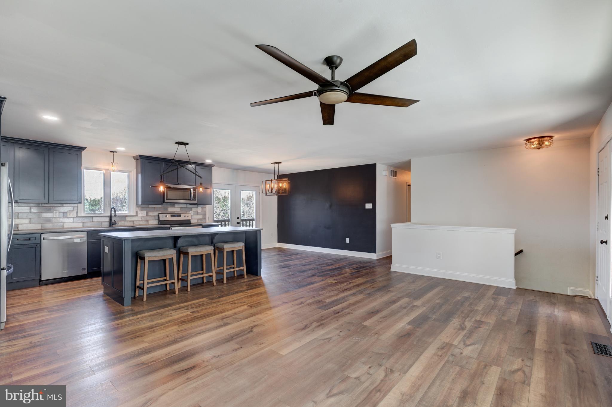 2670 Old Fort Schoolhouse Road Westminster, MD 21157 - Photo 7 of 55 Kitchen/Dining open to Living room