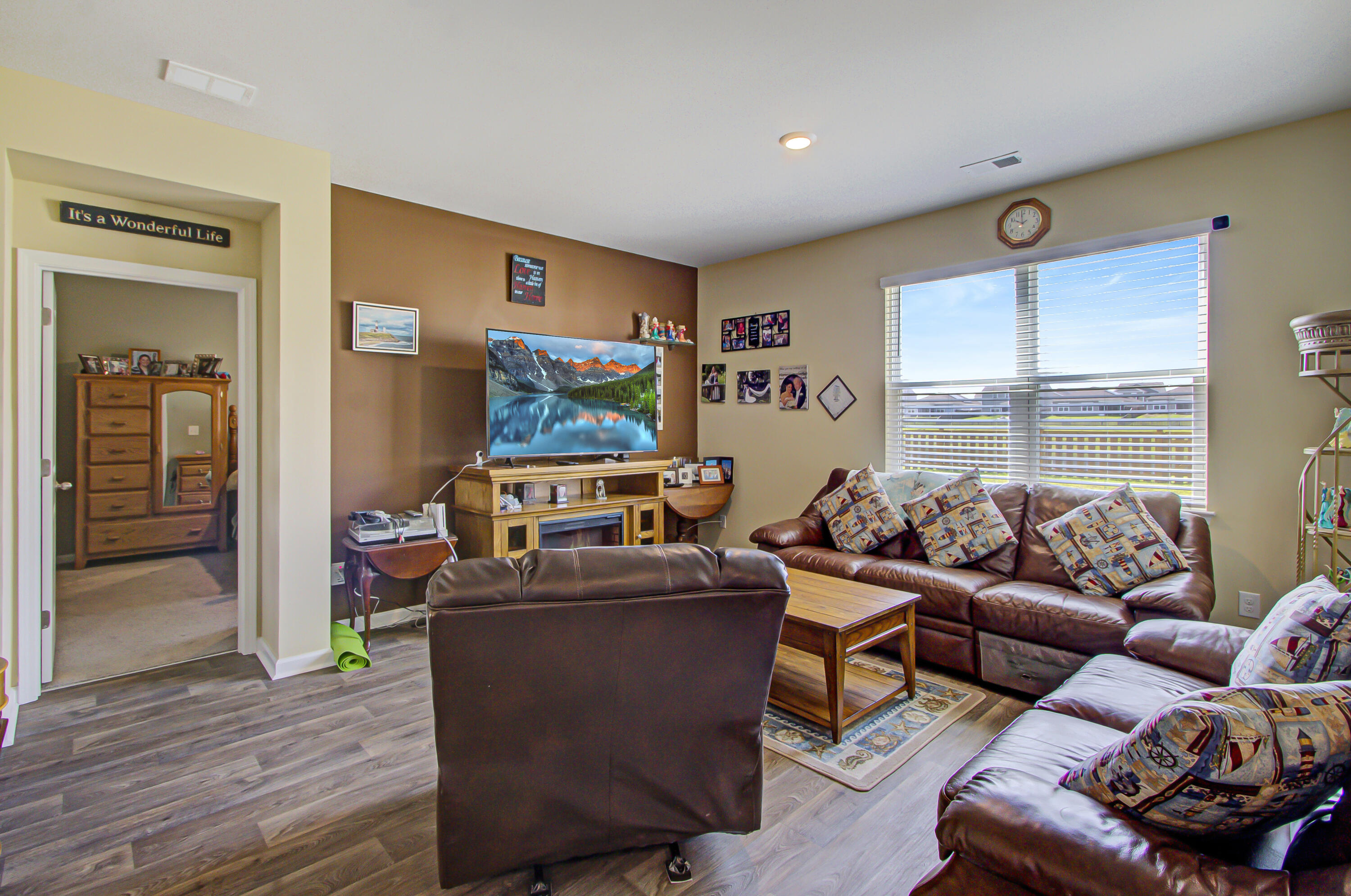 9647 Brandishing Road Ladson, SC 29456 - Photo 10 of 26 Great Room