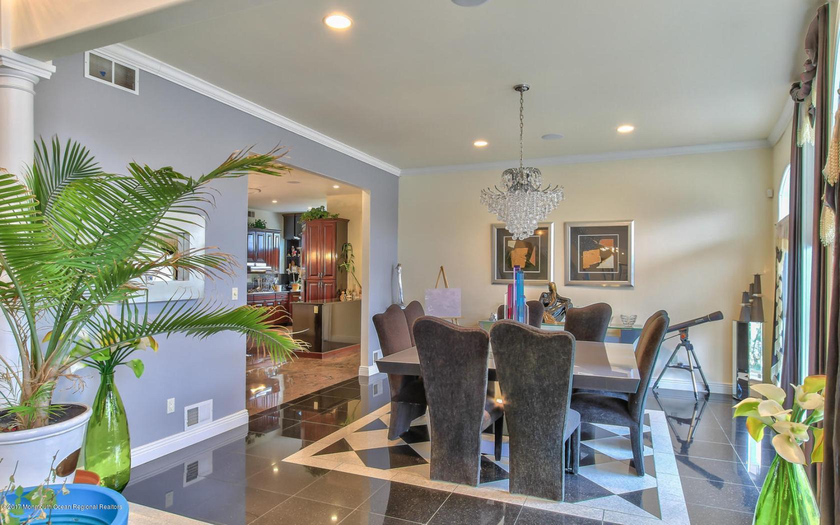 15 Mockingbird Drive Colts Neck, NJ 07722 - Photo 12 of 42 24