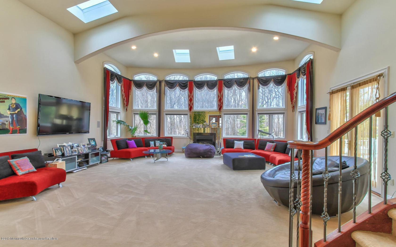 15 Mockingbird Drive Colts Neck, NJ 07722 - Photo 21 of 42 35