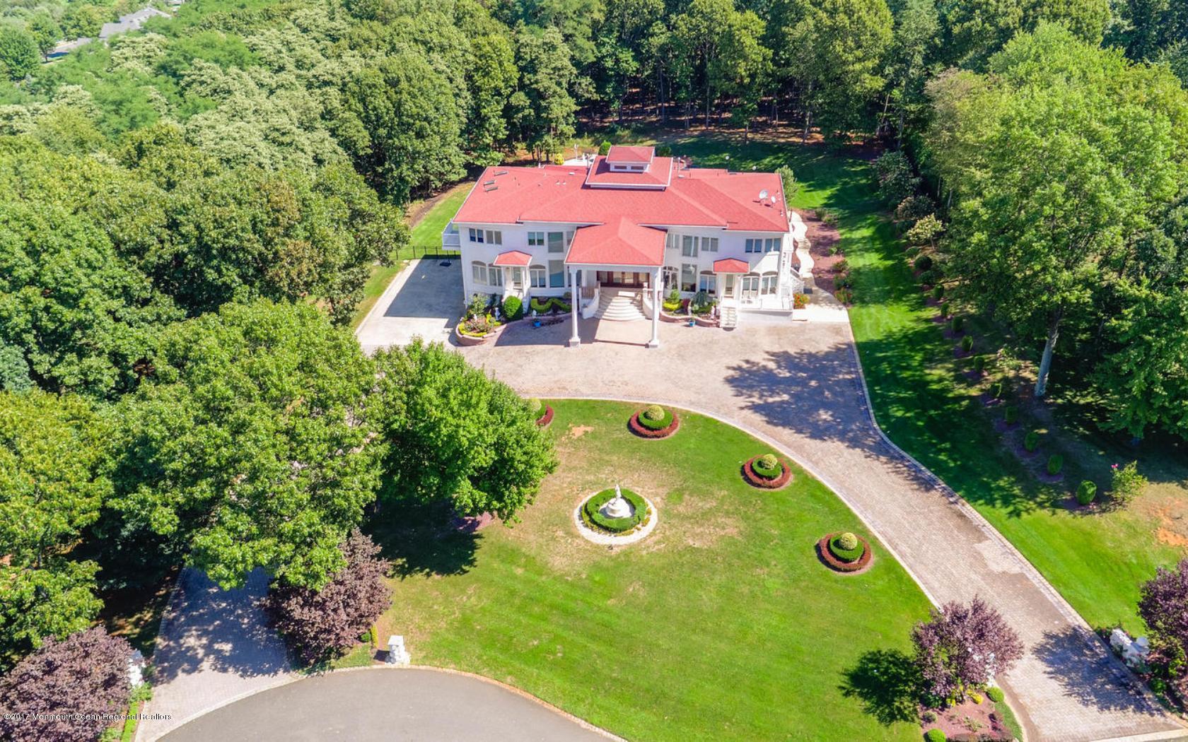 15 Mockingbird Drive Colts Neck, NJ 07722 - Photo 4 of 42 4