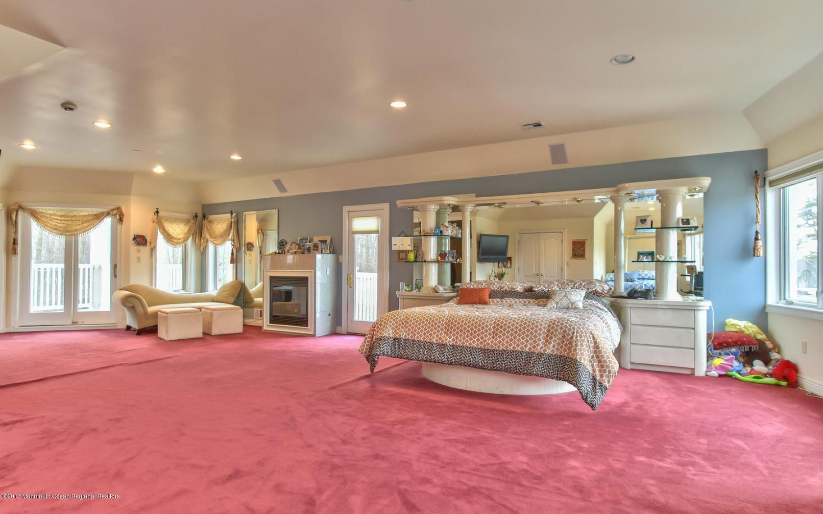 15 Mockingbird Drive Colts Neck, NJ 07722 - Photo 32 of 42 48