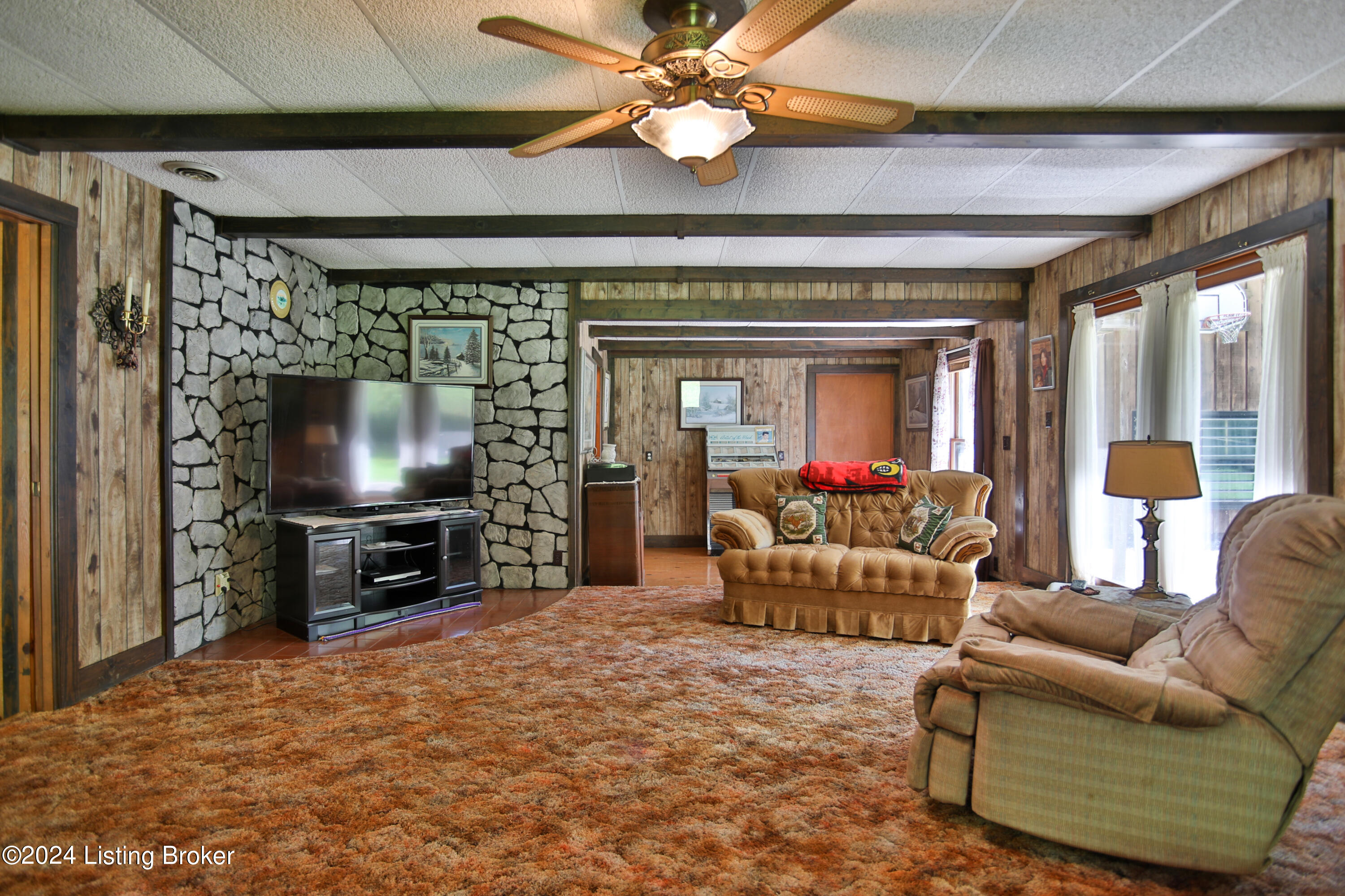 210 Rayhill Road Fairdale, KY 40118 - Photo 18 of 44 2015 Rayhill-34
