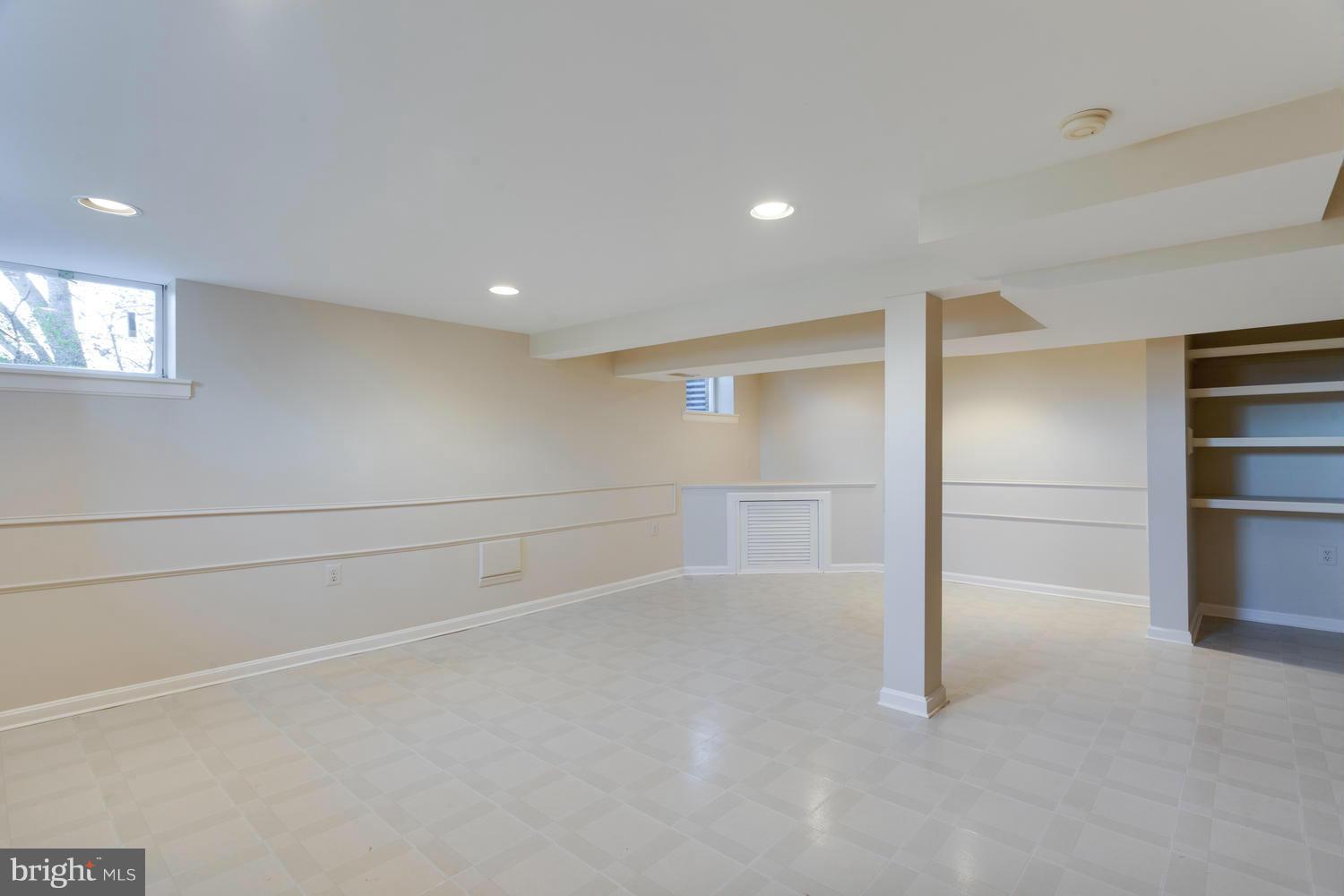 1700 Red Oak Circle Reston, VA 20190 - Photo 23 of 29 Basement