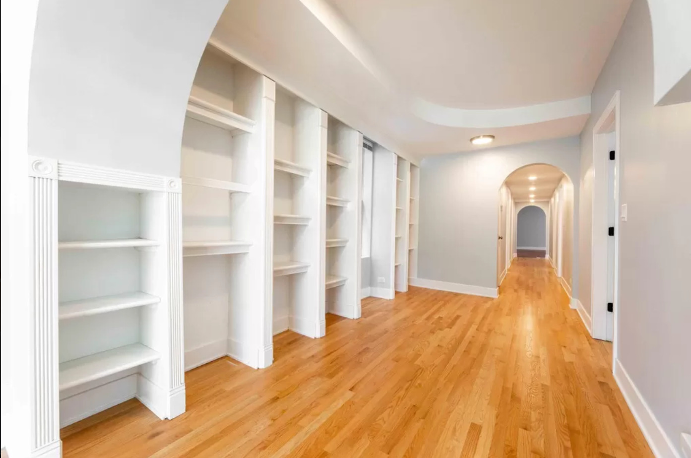 2332 West 18th Place Chicago, IL 60608 - Photo 4 of 22