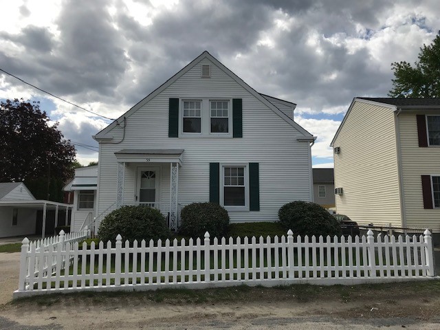 35 Darwin Street Woonsocket, RI 02895 - Photo 2 of 26