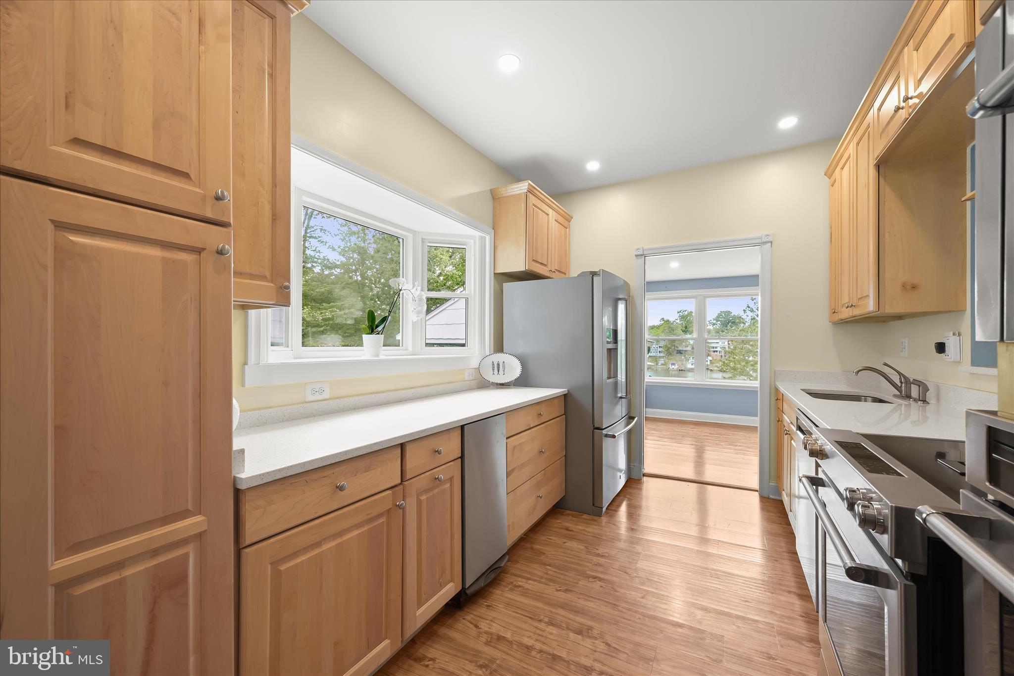 7720 West Shore Road Pasadena, MD 21122 - Photo 11 of 61 Kitchen