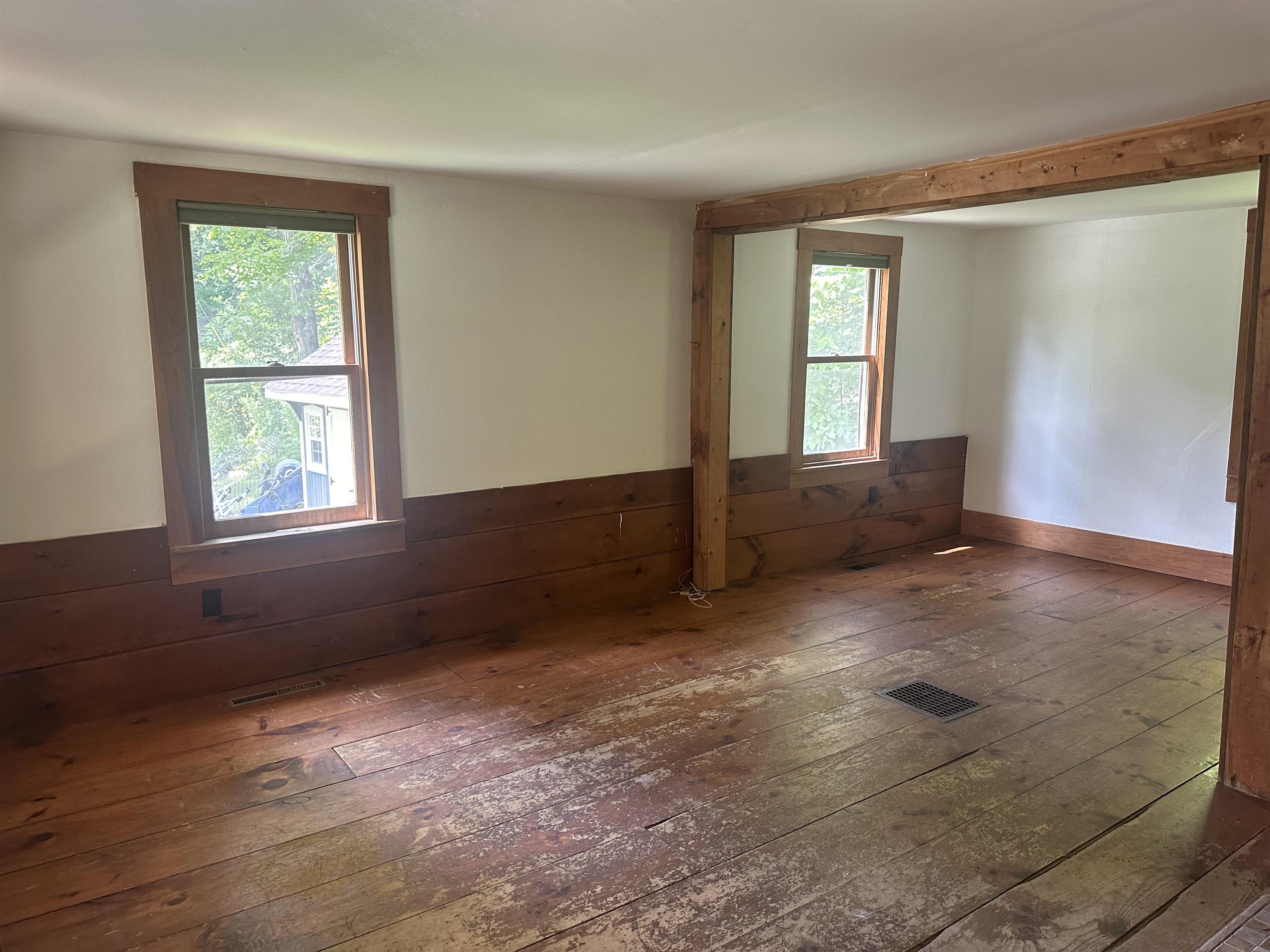 1047 Kenyon Hill Road Sharon, VT 05068 - Photo 4 of 18 Gallery Image 4