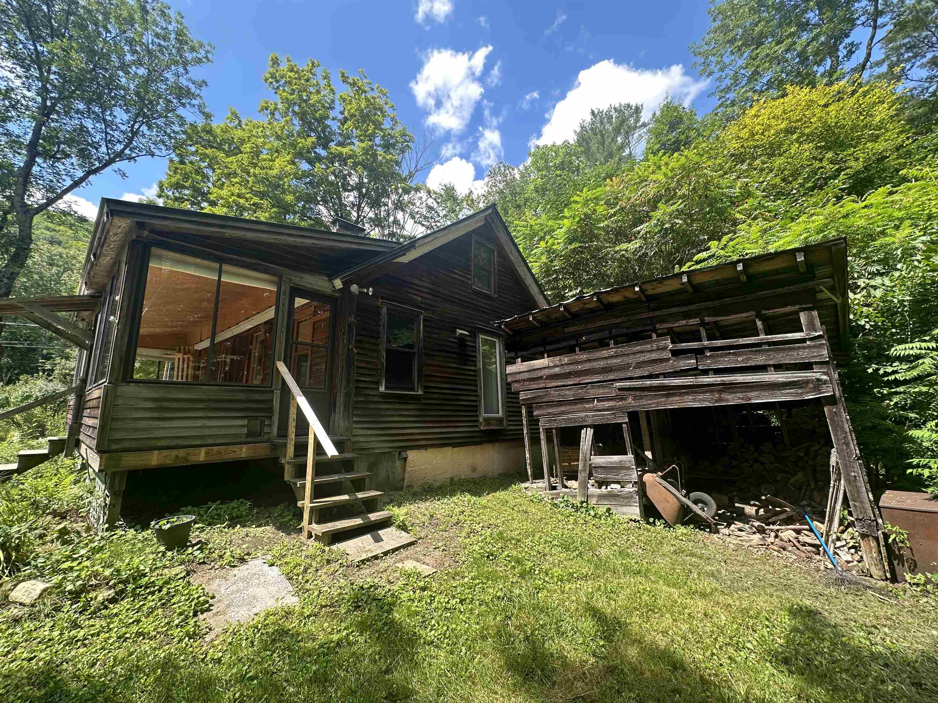 1047 Kenyon Hill Road Sharon, VT 05068 - Photo 9 of 18 Gallery Image 9