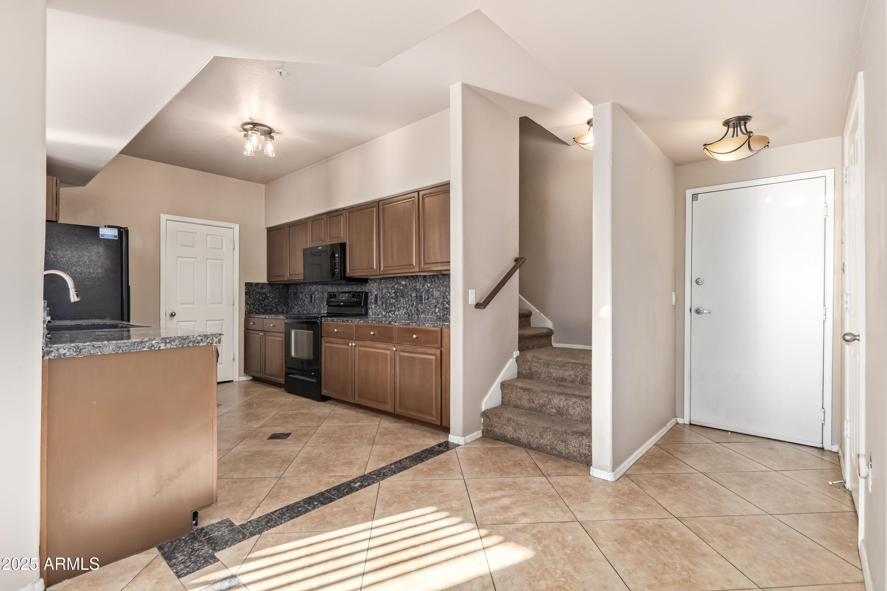 19777 North 76th Street, Unit 1337 Scottsdale, AZ 85255 - Photo 4 of 33 6938dd_09 - 76th