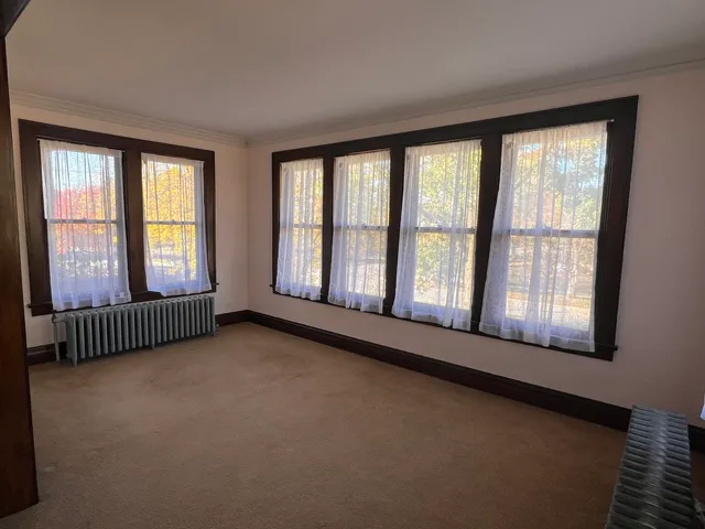 $1,750 | 702 North Raynor Avenue, Unit 2, Joliet, IL 60435