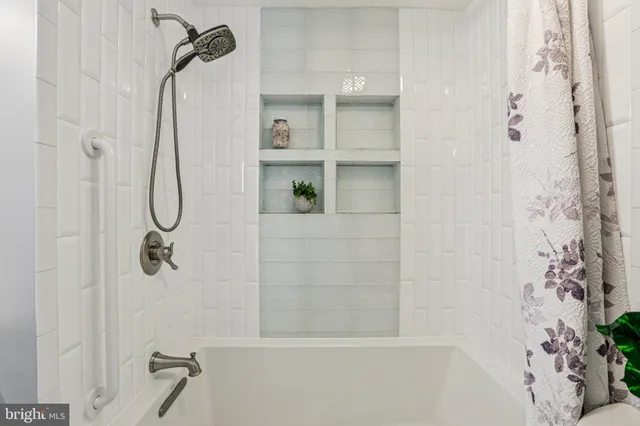 $599,000 | 9904 Durango Drive, Damascus, MD 20872