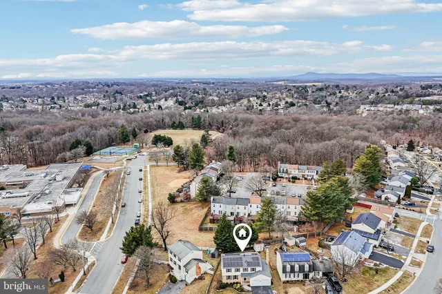 $599,000 | 9904 Durango Drive, Damascus, MD 20872