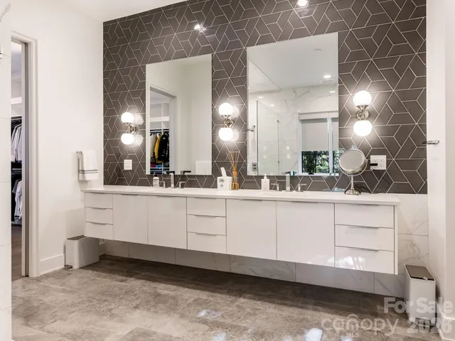 $6,500,000 | 1919 Shoreham Drive, Charlotte, NC 28211