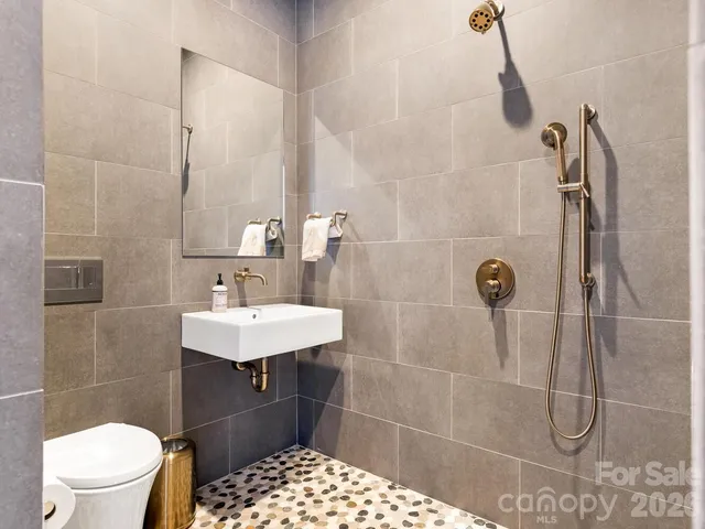 $6,500,000 | 1919 Shoreham Drive, Charlotte, NC 28211