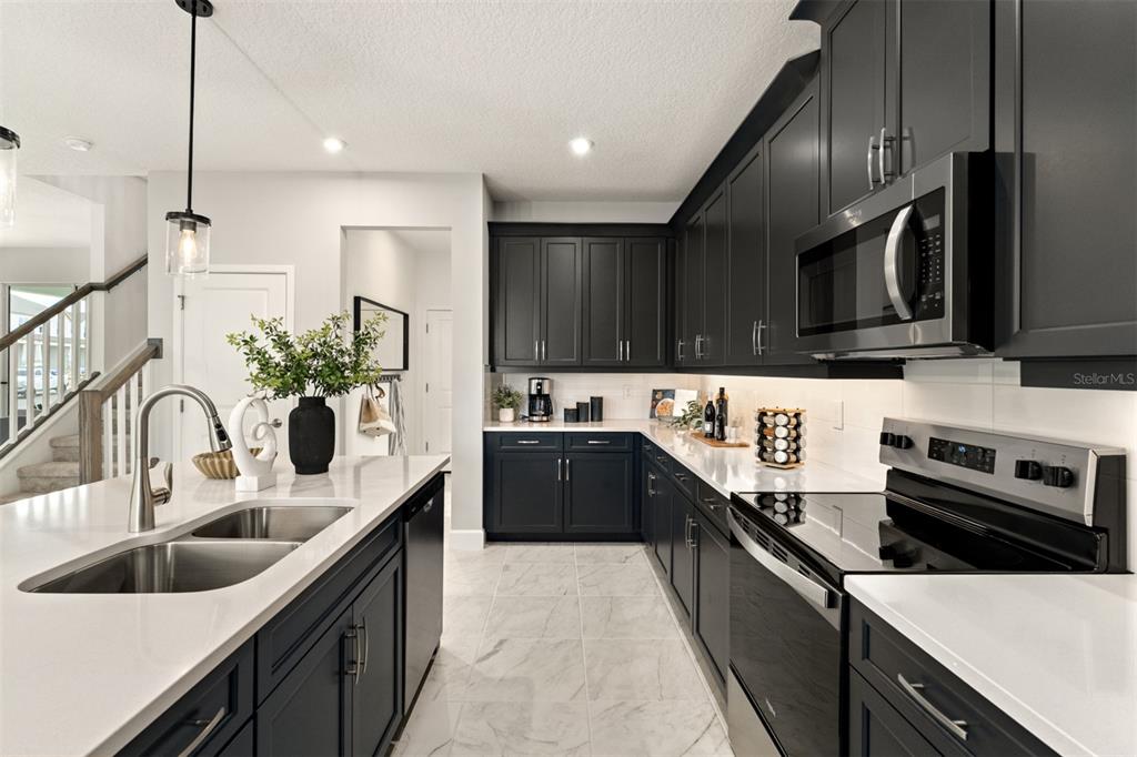 108 Summer Shower Road Groveland, FL 34715 - Photo 5 of 16