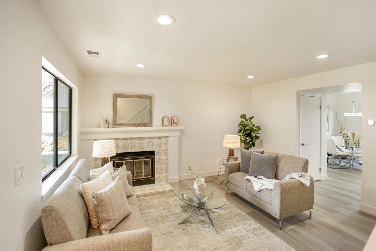 34744 Tuxedo Common Fremont, CA 94555 - Photo 4 of 23