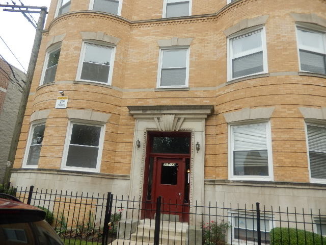 515 East 44th Street, Unit 1 Chicago, IL 60653 - Photo 1 of 17