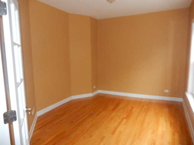 515 East 44th Street, Unit 1 Chicago, IL 60653 - Photo 10 of 17