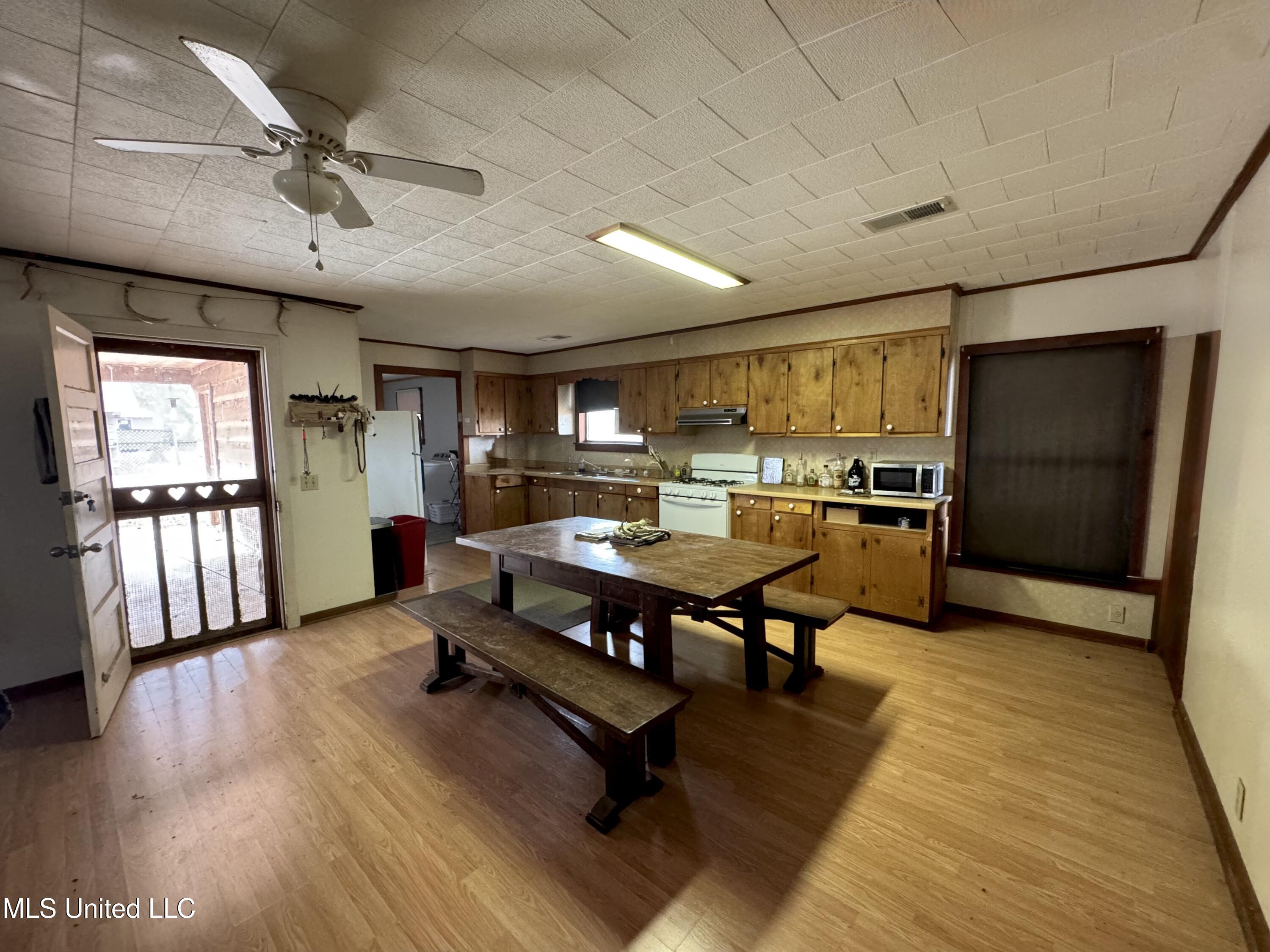 768 Louis Bennett Road Anguilla, MS 38721 - Photo 12 of 25 IMG_1309