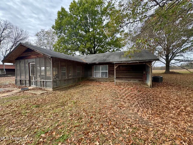 $139,000 | 768 Louis Bennett Road, Anguilla, MS 38721