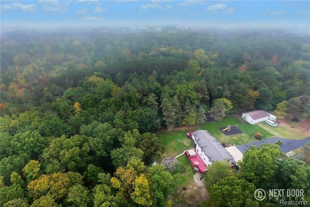 2212 Byron Road Howell, MI 48855 - Photo 62 of 63 DJI_0053.jpg